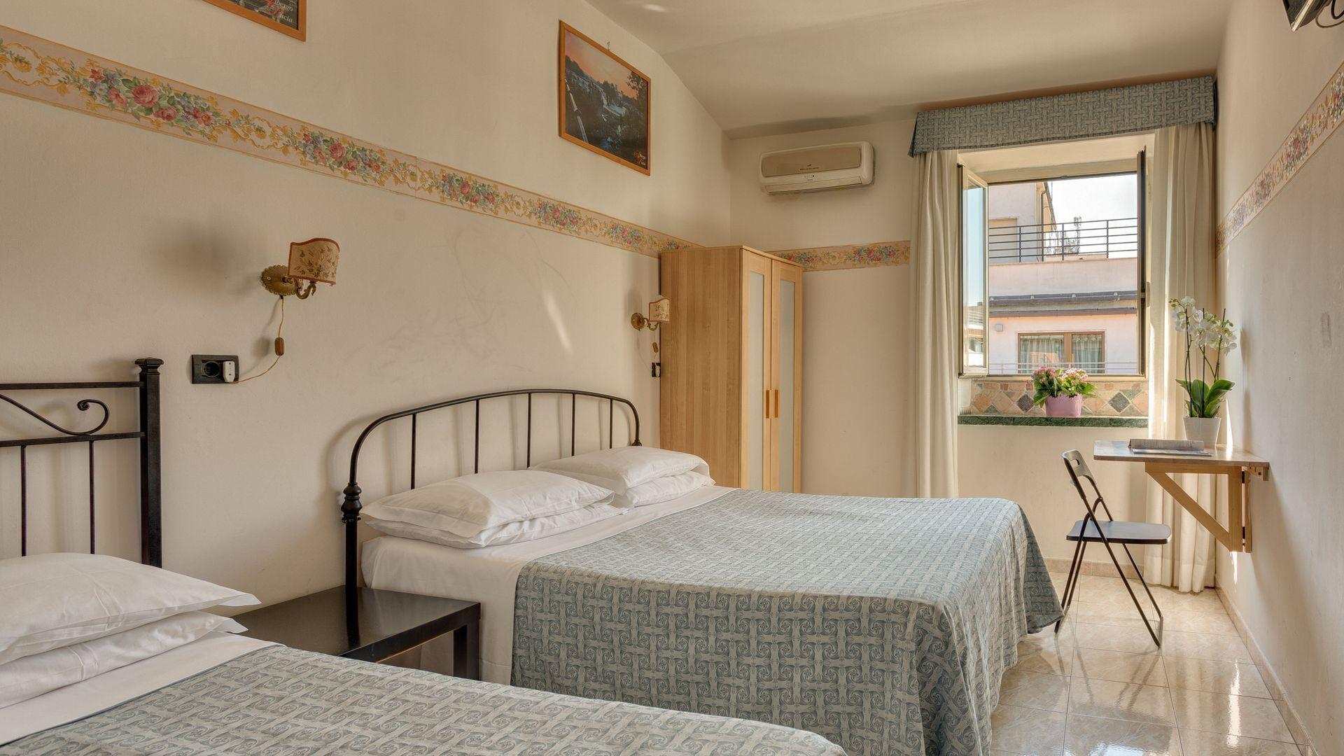 Hotel Washington, Rome